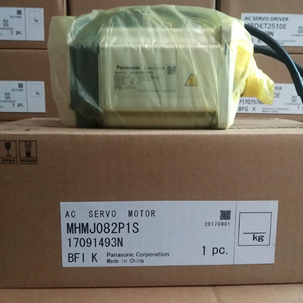 One Brand New PANASONIC MHMJ082P1S Servo Motor