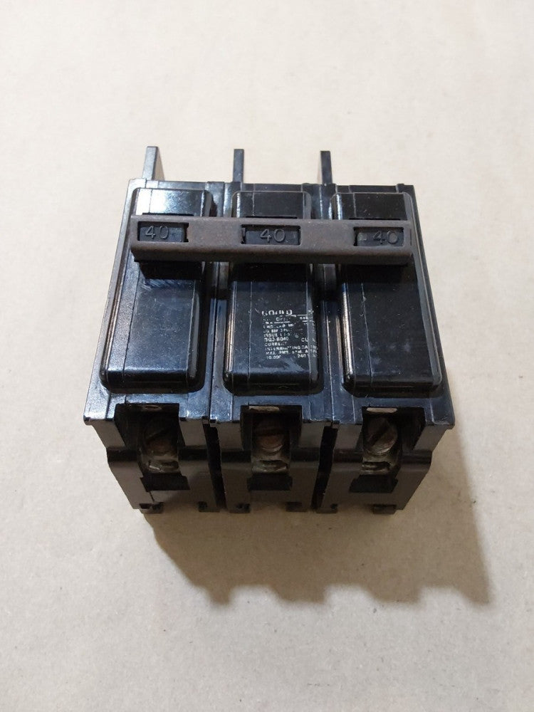ITE Gould BQ3B040 Bolt-On Circuit Breaker 3-Pole, 40A, 240V, BQ3-B040
