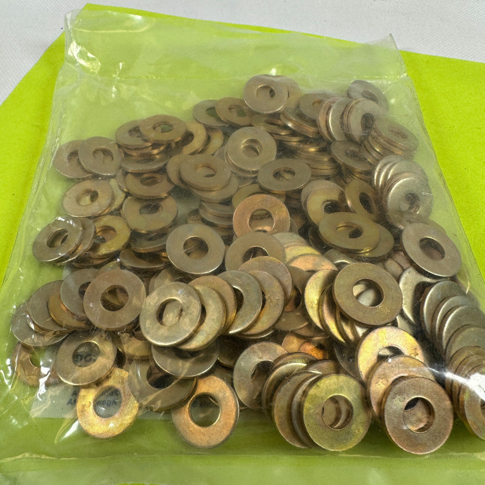 1/4" USS Flat Washers Grade 8 Yellow Zinc (Qty. of 200)