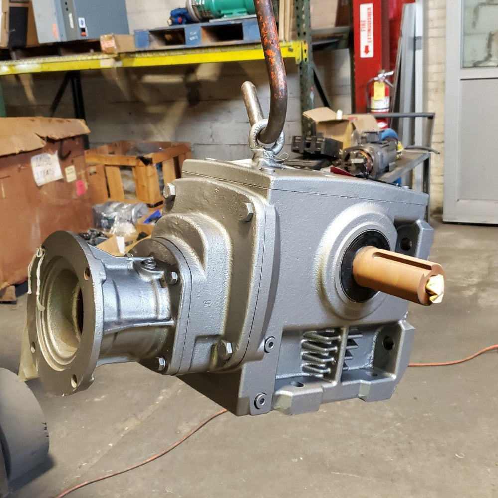 NEW NORD 660.60:1 RATIO GEAR REDUCER 12455 TORQUE RIGHT ANGLE 56C FRAME