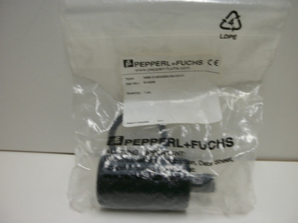 PEPPERL+FUCHS NBB10-30GM50-E2-C3-V1 PROXIMITY SENSOR NEW IN BAG