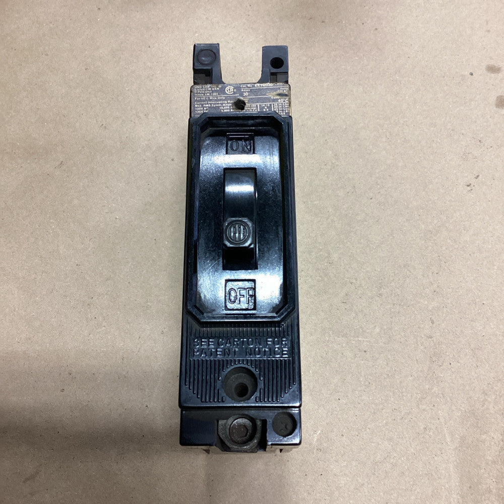 ITE EE1-B030 30A 1 POLE 10kA@120V BOLT ON CIRCUIT BREAKER