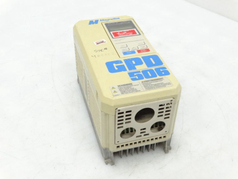 YASKAWA ELECTRIC CIMR-P5M40P7 DRIVE