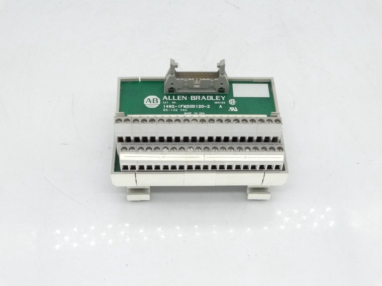ALLEN BRADLEY 1492-IFM20D120-2 PLC MODULE