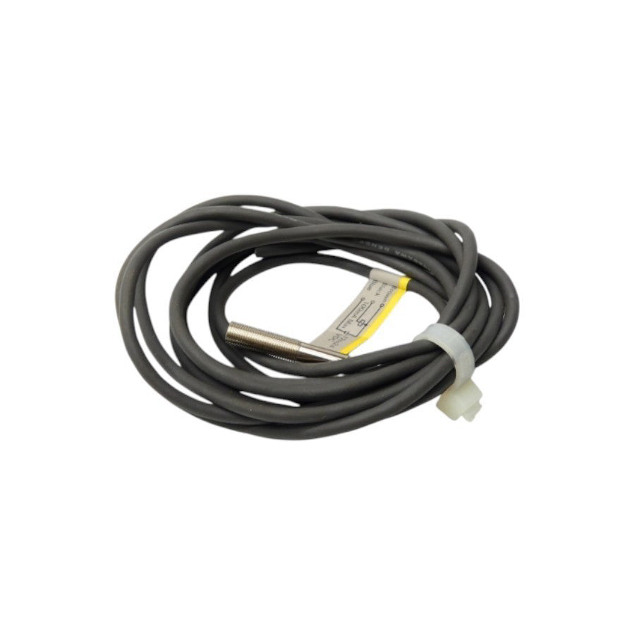 OMRON E2E-X1C1 12-24VDC UNMP