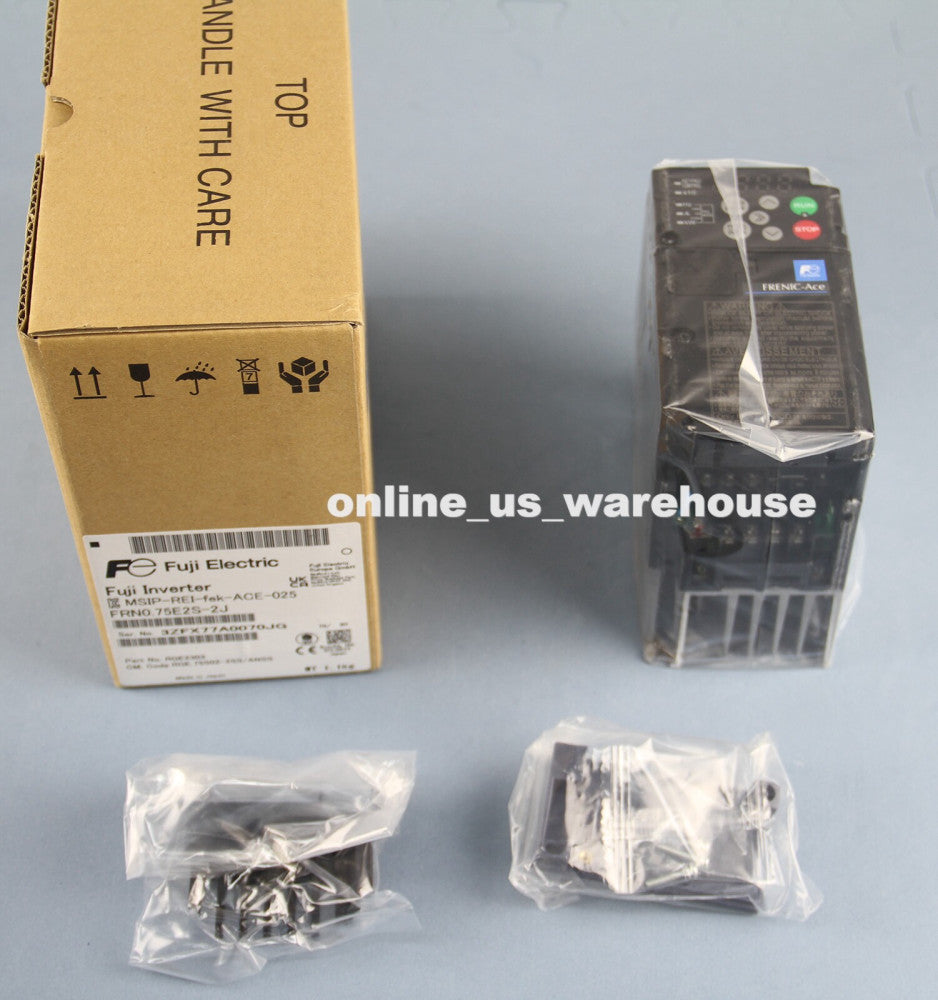 New In Box FUJI FRN0.75E2S-2J Inverter 220V 0.75W