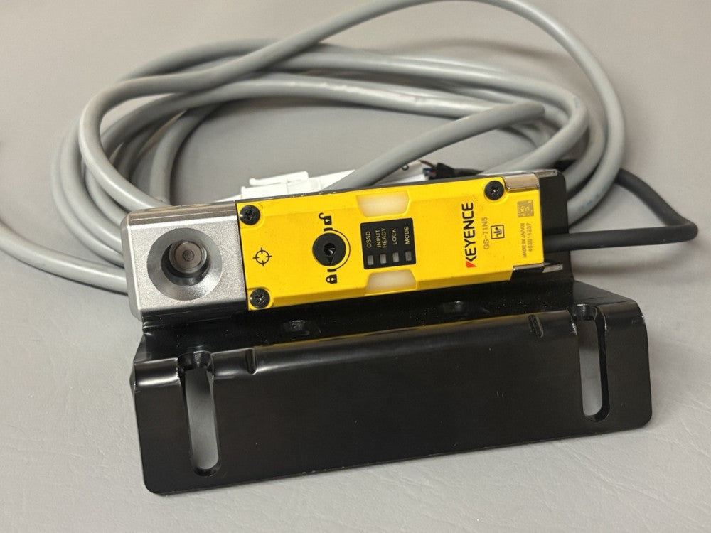 KEYENCE GS-71N5 Safety Sensor