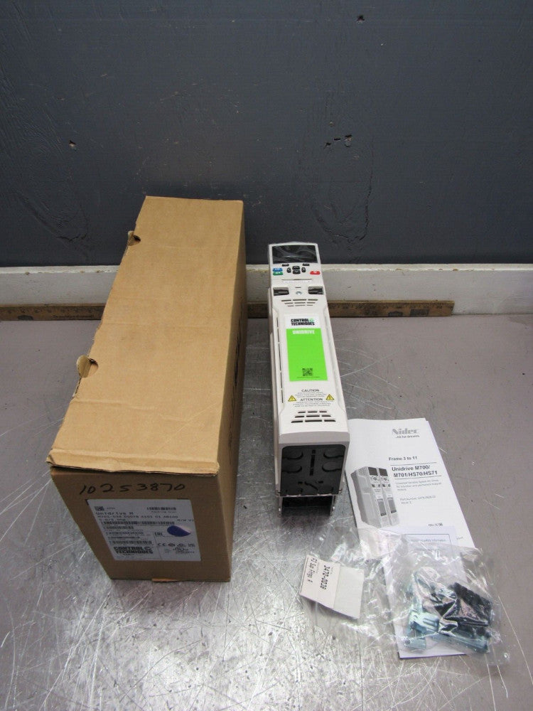 CONTROL TECHNIQUES M701-03400078A10101AB100 5HP 480V NEW IN BOX !! MAKE OFFER !!