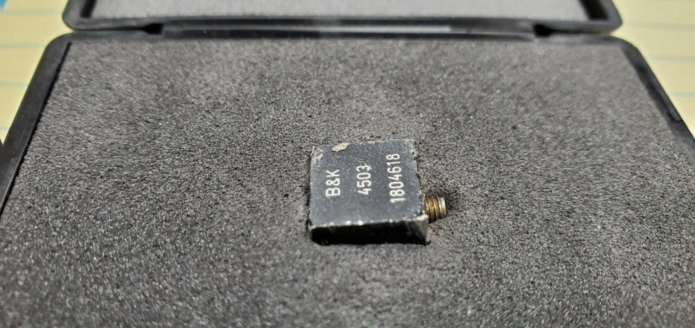 BRUEL KJAER 4503 PIEZOELECTRIC ACCELEROMETER CALIBRATED S/N 1804618  [OFB2]