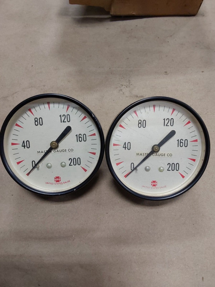 USG MASTER GAUGE CO 0-200 1/8 OBM 2"1/2 FACE STEEL CASE...C2