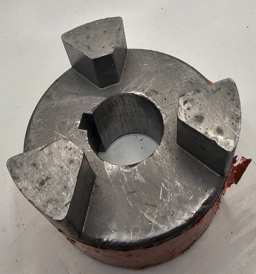 Lovejoy 1.375 Jaw Coupling Hub L-150 3 Jaw Keyed Bore