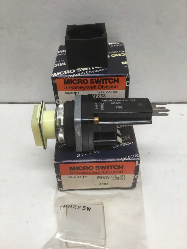 Honeywell Micro Switch PMHC155A1 Push Button W/ PMPZ58 Bezel & PMHZ25W Lense