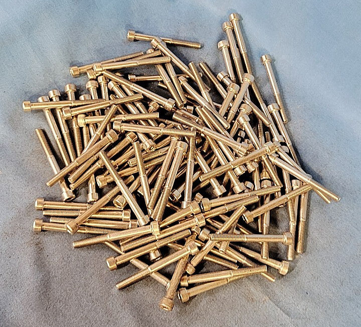 SOCKET HEAD CAP SCREW M5-0.8 X 50MM STAINLESS STEEL **LOT OF 115**