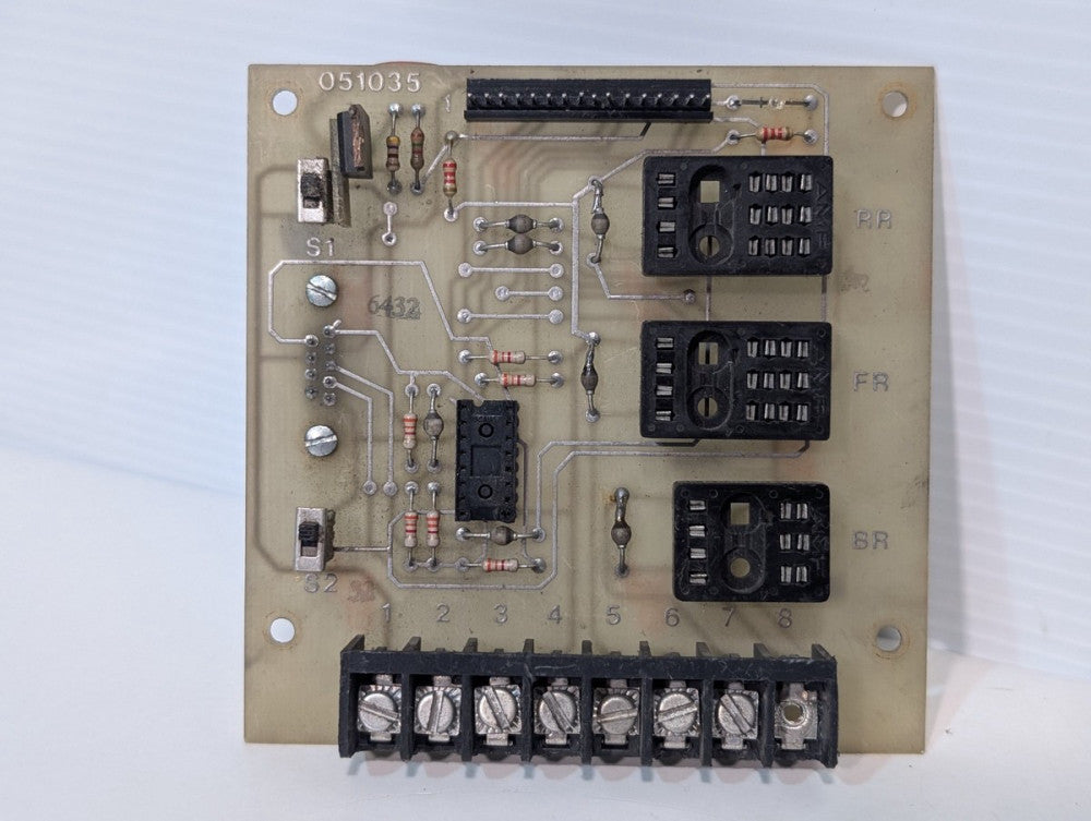 051035 Rev. 1 PCB Industrial Circuit Control Board, On/Off Switch, D9 Connector