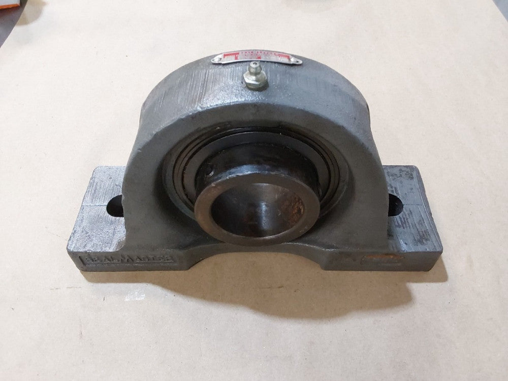 Sealmaster MP-35 Pillowblock Bearing  2-3/16