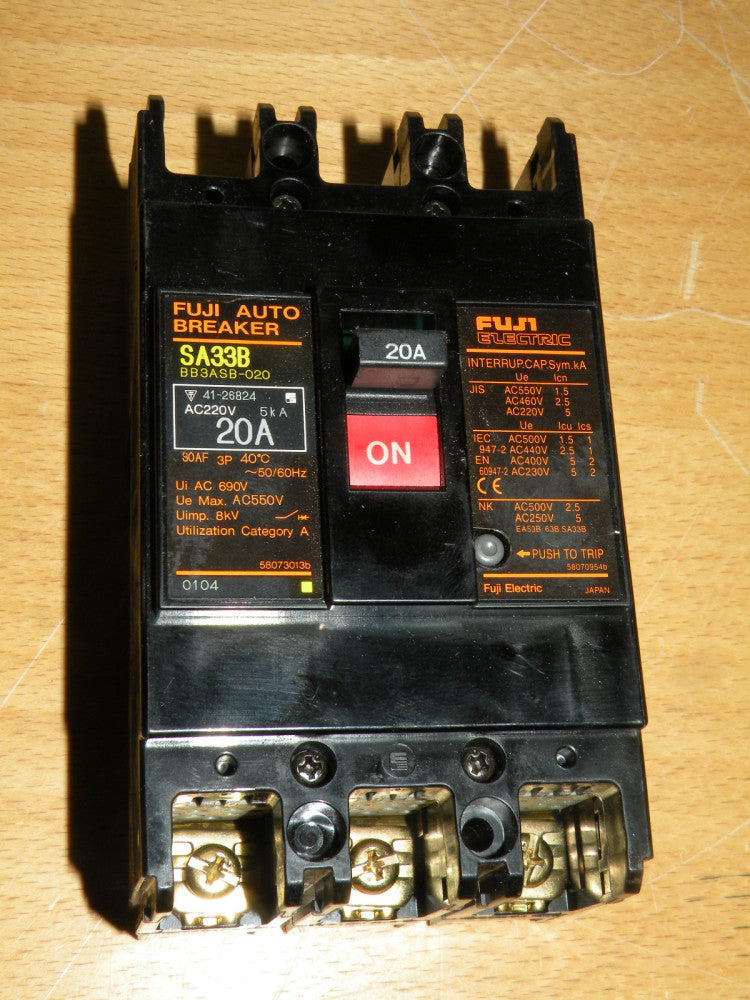 Fuji Electric SA33B 20A Auto-Breaker 220VAC 3-Pole Circuit Breaker
