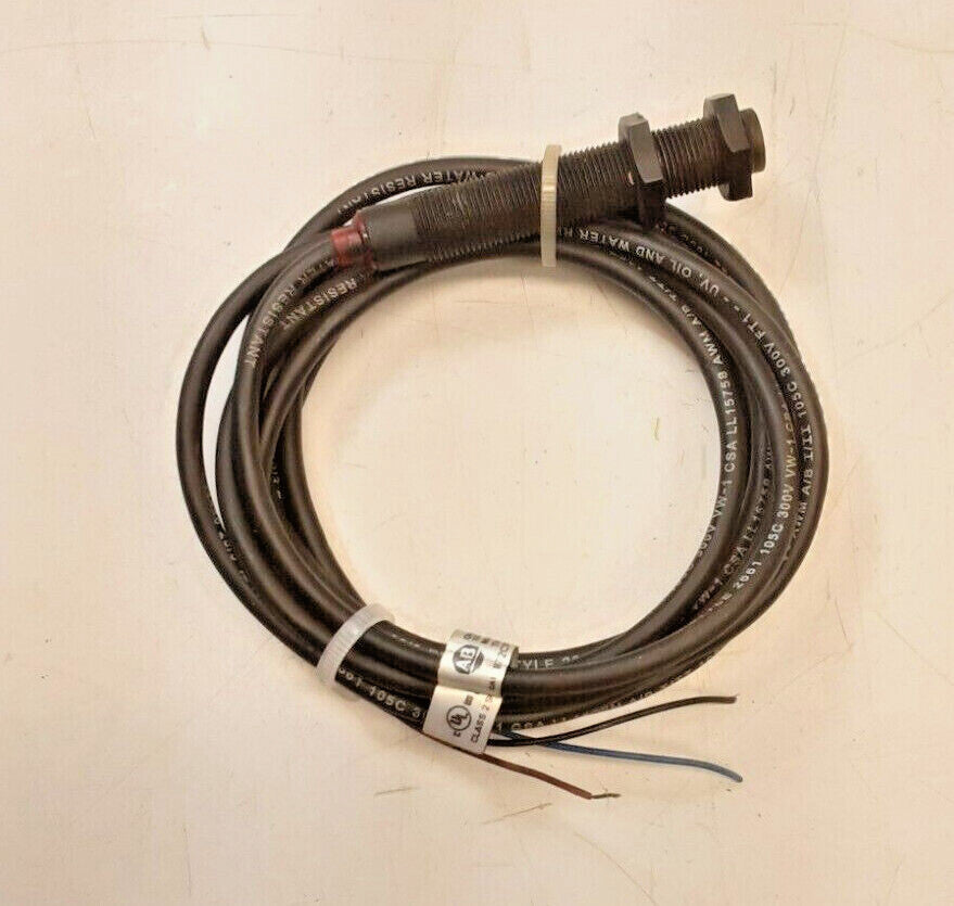 Allen Bradley 872CP-N4NP12-E2 Proximity Sensor