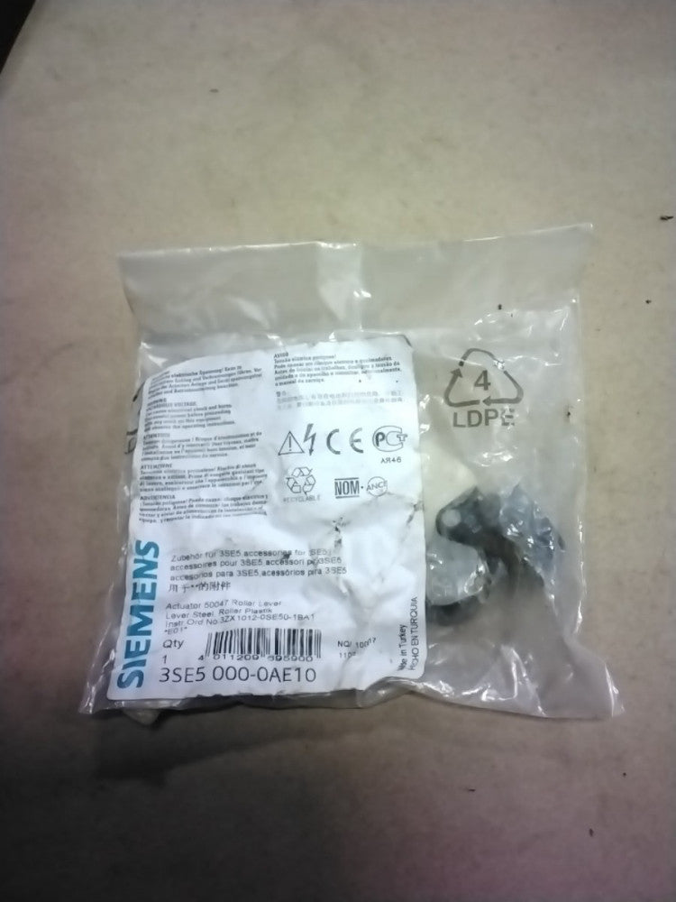 Siemens 3SE5 000-0AE10 Limit Switch Roller Head