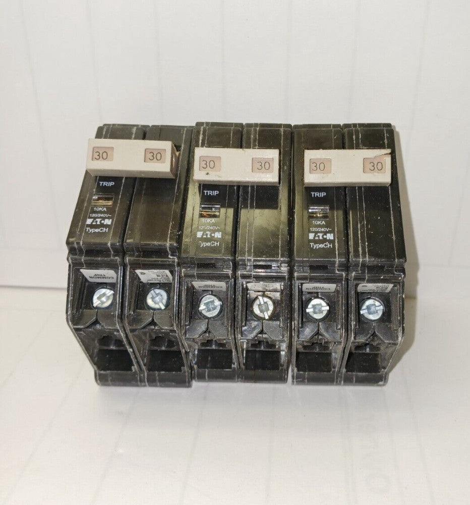 3) EATON  30 AMP CIRCUIT BREAKER 2 POLE 120/240 VAC 10 KA CHF230  LOT OF 3