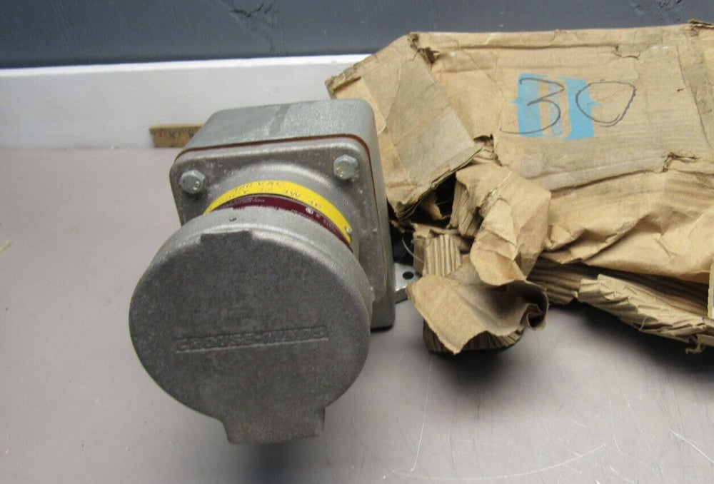 CROUSE-HINDS SRD3424D RECEPTACLE ASSEMBLY , 3W/4P/30A/480V , NEW! MAKE OFFER!