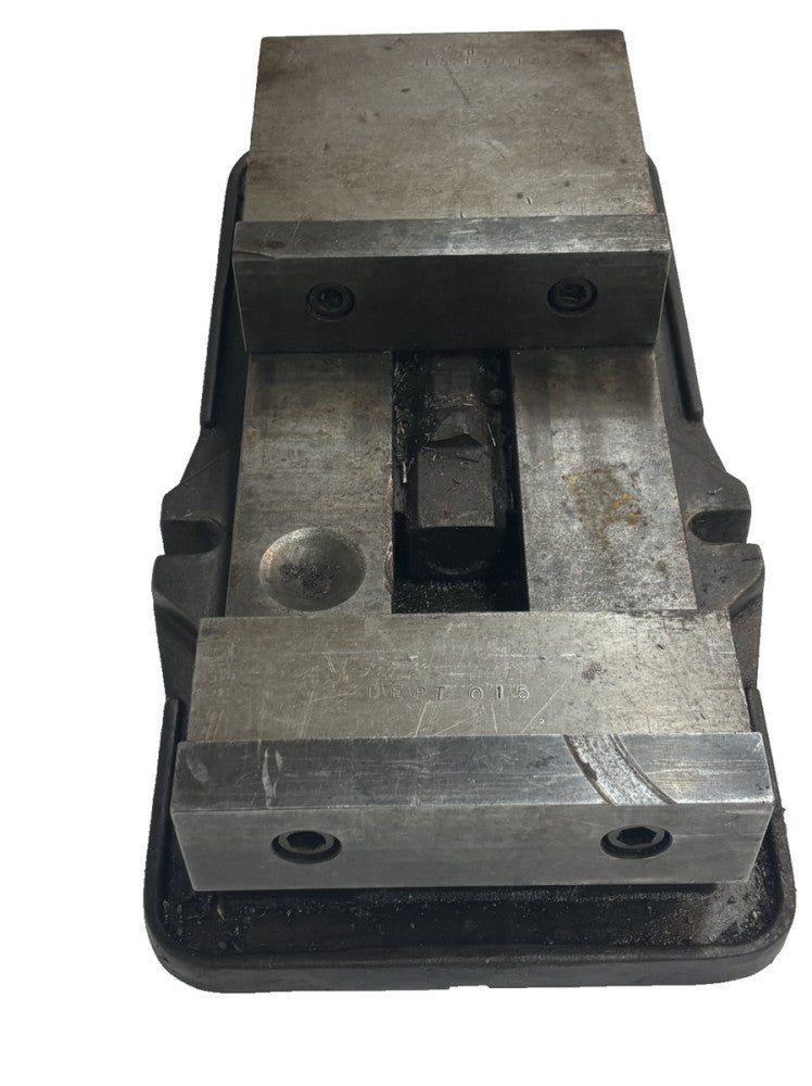 KURT ANGLOCK 6" MILLING MACHINE VISE