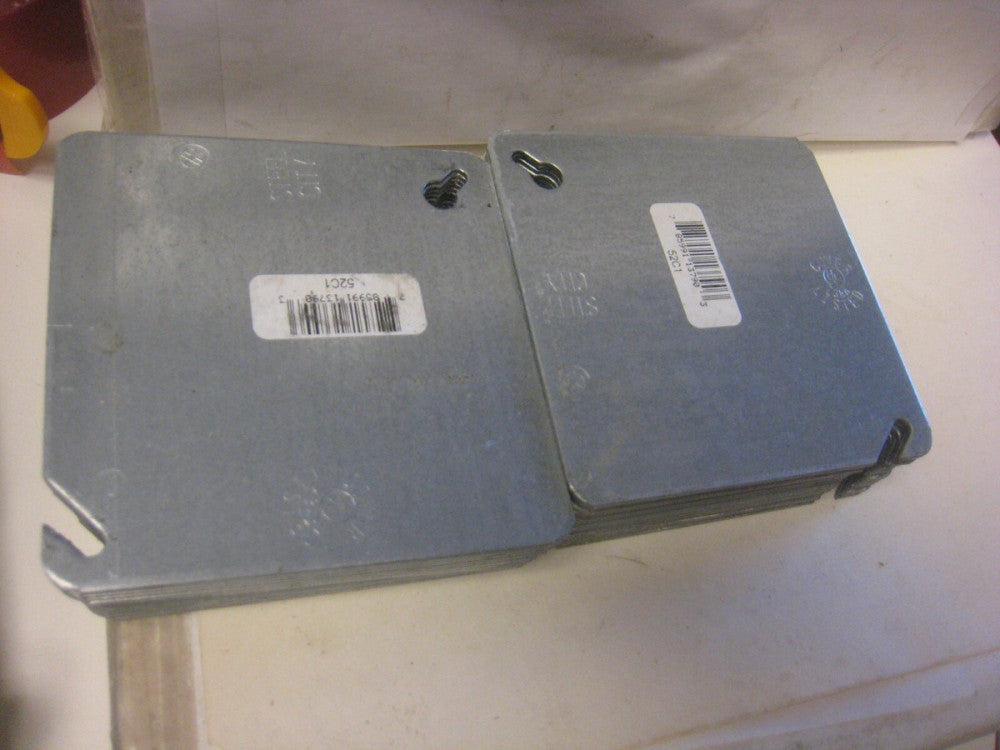 Thomas & Betts 52C1 4" Square Cover Box of 35 Vintage NOS 10 pounds USA