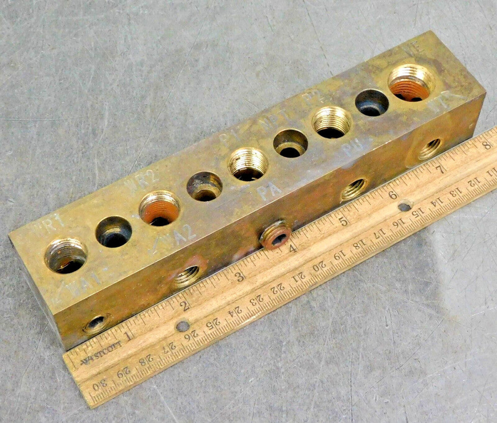 Brass Manifold 15 Port 1/4, 3/8, 1/2 in. NPT 8 in. L x 1-1/2 in. W