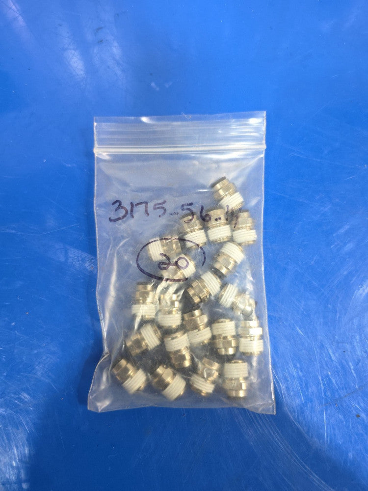 Lot of 20 Parker 3175 56 14 Connectors 1/4" X 1/4" NPT New