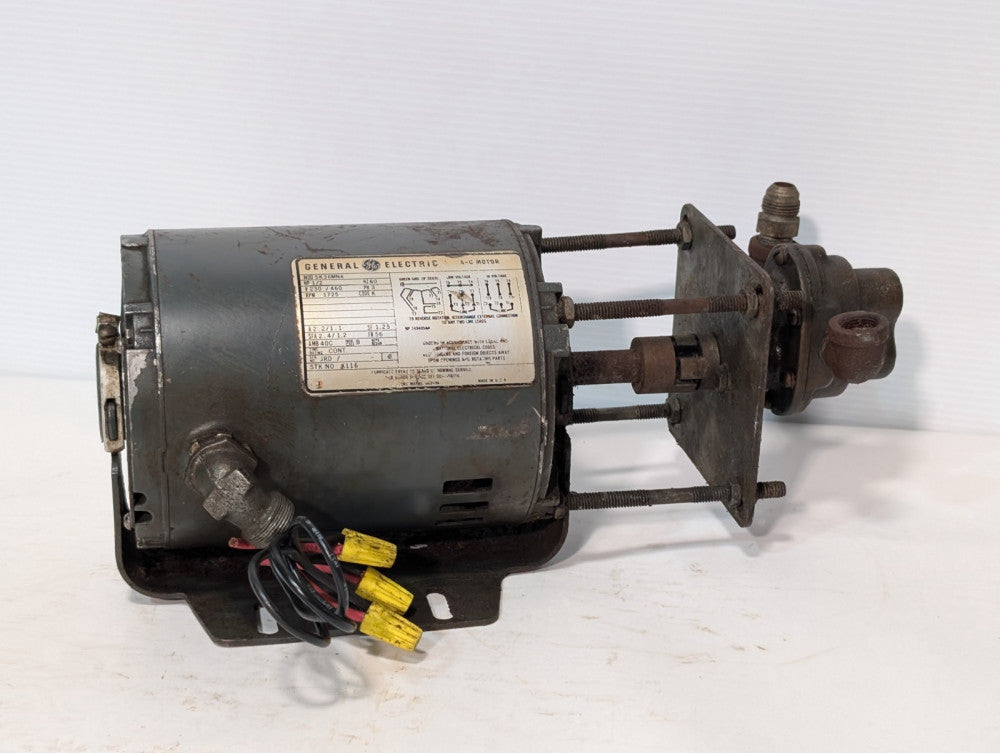 General Electric 5K36MN4 AC Motor, 1/2hp, 1724rpm, 230v480v, with Attachment