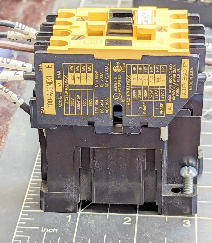 ALLEN-BRADLEY CONTACTOR 100-A09ND3 SER. B WORKING PULL [B4B2]