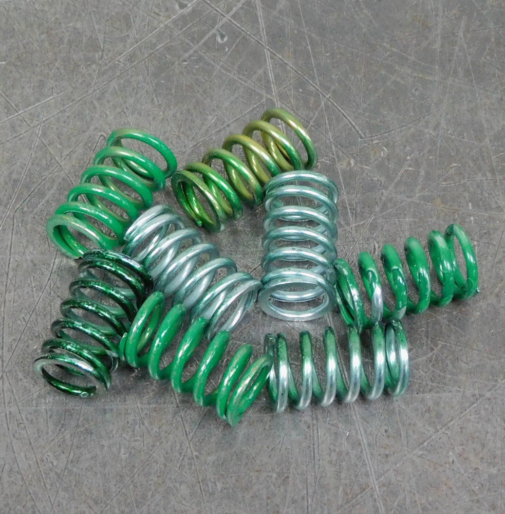 Wilkerson Pneumatic RRP-95-916 Pressure Regulator Spring Lot of Eight (8)