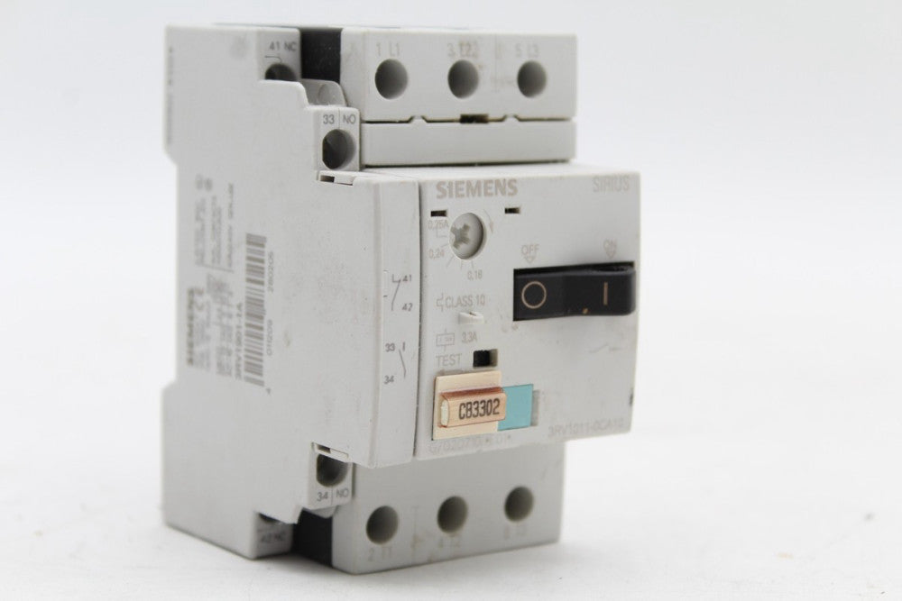 Siemens 3RV1011-0CA10 Circuit Breaker