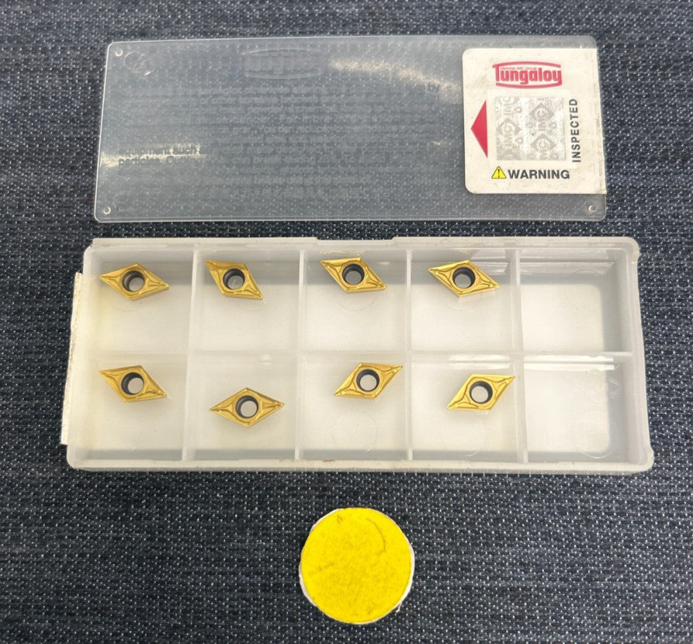 TUNGALOY TITANIUM CARBONITRIDE TURNING INSERT DCMT070202-PS GT9530 LOT OF 8