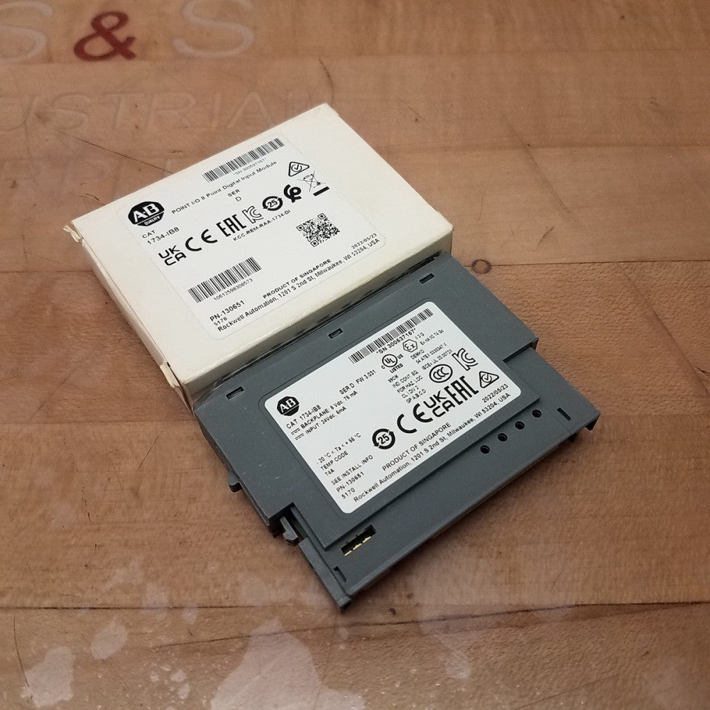 Allen Bradley 1734-IB8 Series D Point I/O Module, Input: 24VDC, 5mA - NEW