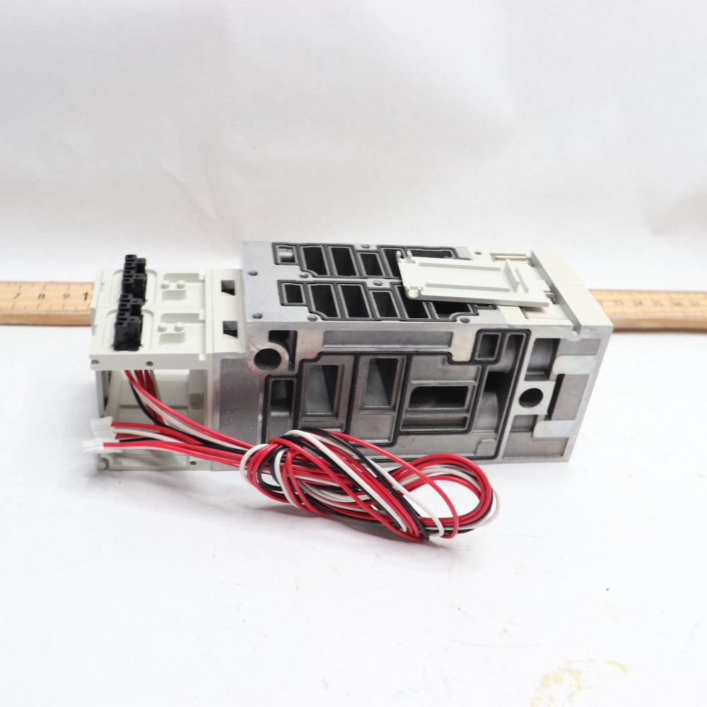 SMC Manifold Block Terminal VVQ4000-1D-T1-C0