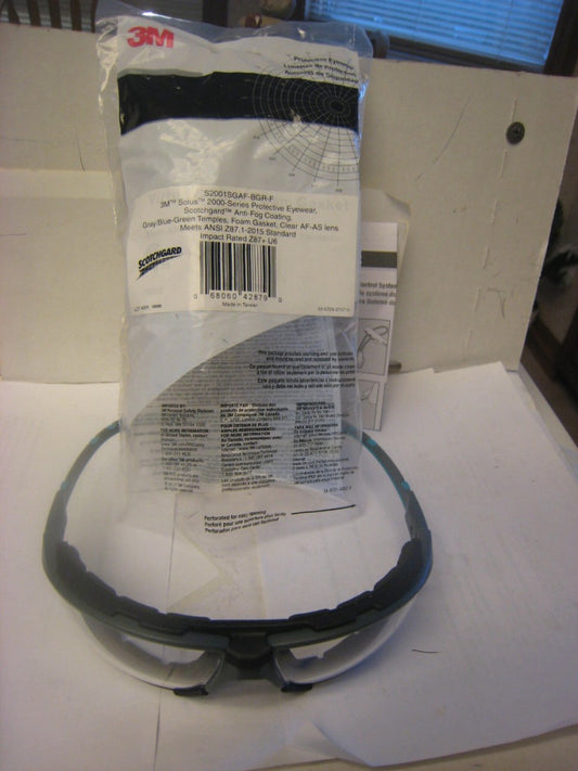 3M Solus Safety Glasses S2001SGAF- BGR-FFOAM grey/bl Scotchgard Clear AF-AS Lens