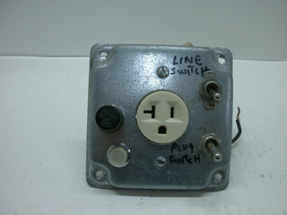 ELECTRICAL BOX COVER W/LINE SWITCH W/RECEPTACLE W/WHITE INDICATOR LIGHT W/FUSE 