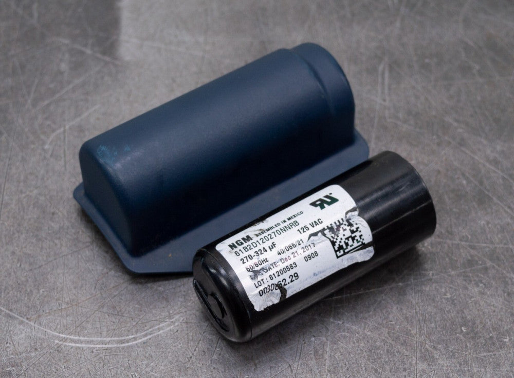 Leeson 003062.29 Start Capacitor 270-324 µF 125 VAC 50/60 Hz w/ Cover