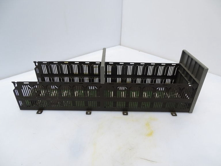 ALLEN-BRADLEY 1746-A13 SER A 13-SLOT PLC RACK, BROKEN PLATE (138989 - USED)