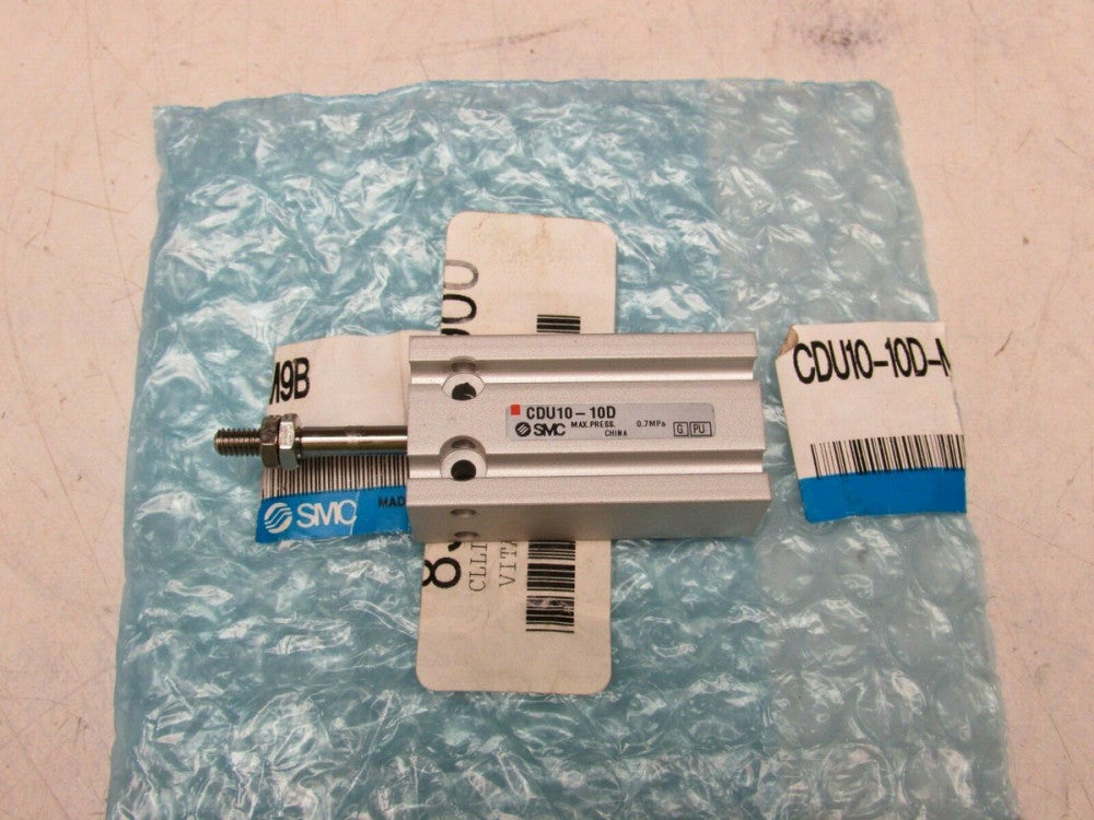 SMC PNEUMATIC CYLINDER CDU10-10D-M9B NEW SURPLUS IN THE BAG MAKE OFFER !!
