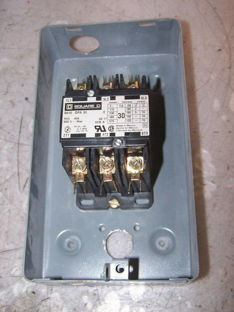 SQUARE D 40 AMP ENCLOSED CONTACTOR 24V COIL 600 VAC 3 POLE 15 HP 8910DPA33