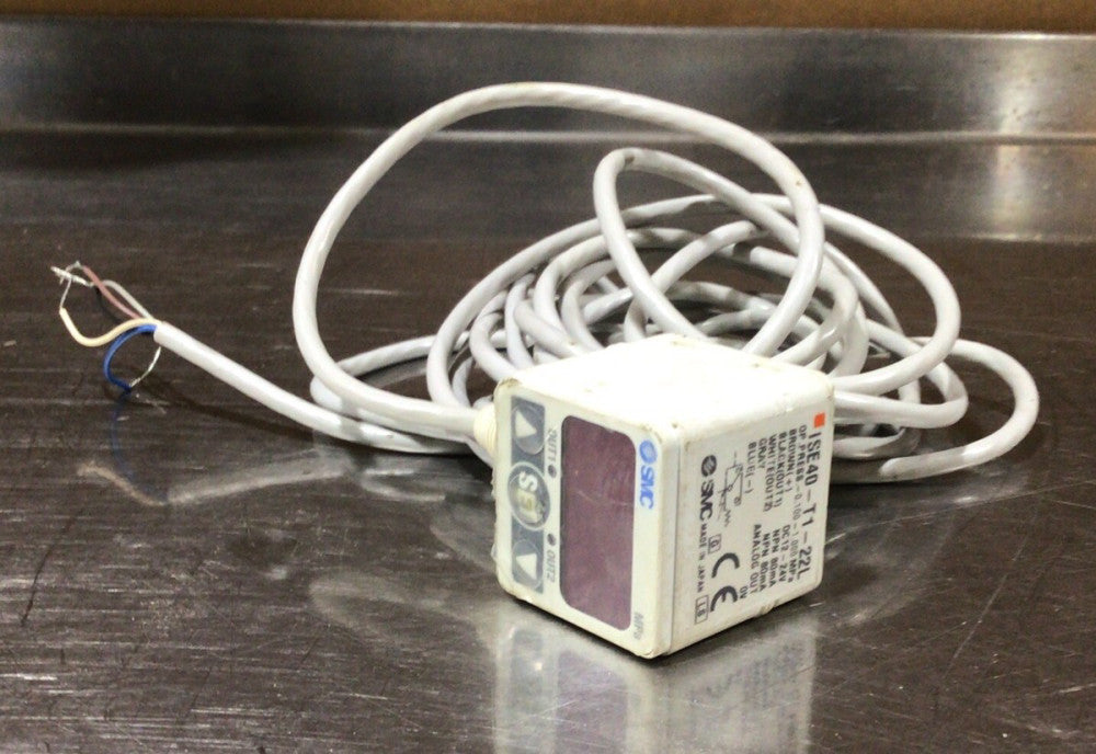 SMC ISE40-T1-22L Digital Pressure Sensor Switch -0.1 to 1MPa, NPN, 12-24VDC