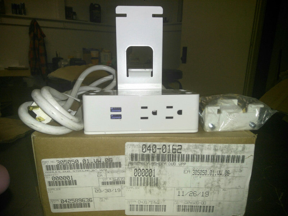 NEW Ashley Duo Power / Data / Charging Options Outlet 305050.01.VW.06