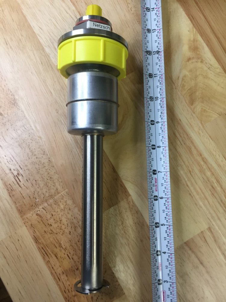 NEW Netzsch 140000900 Liquid Level Sensor Stainless Steel 24VDC