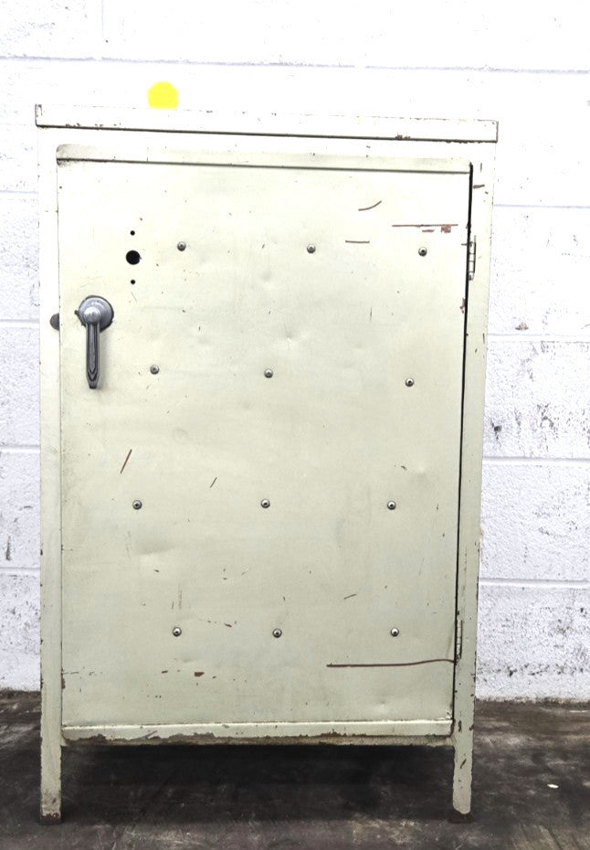 HYBCO TAP SHARPENING HEAD & STEEL CABINET FOR HOLDING (37) COLLET TOOLS