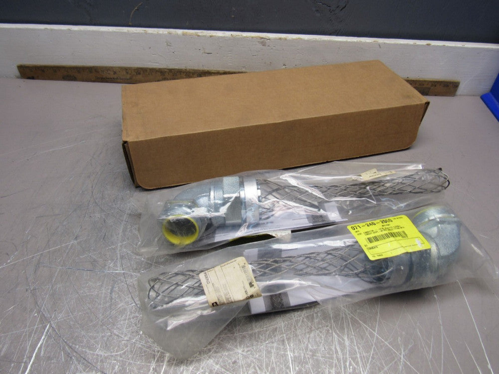 CASE OF 2QTY HUBBELL 074093546 1-1/2" 90˚ LT CONNECTOR INSULATED THROAT W/MESH!!