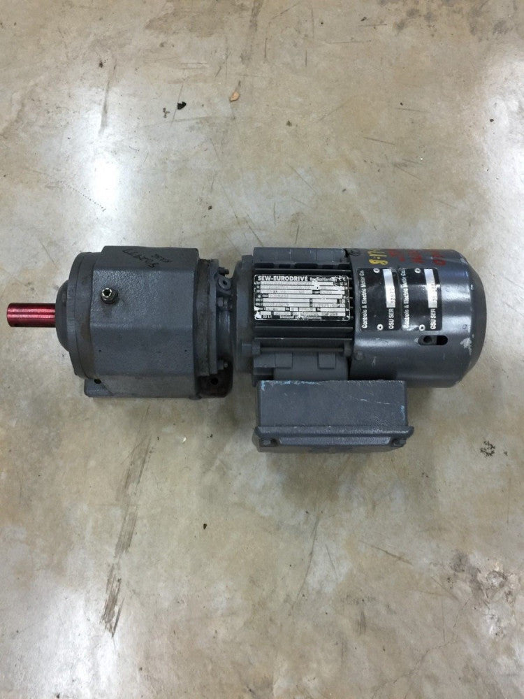 NEW SEW-EURODRIVE 1680/34 RPM GEARMOTOR 48.44:1 RATIO R43 DT71D4BMG/HR/TF