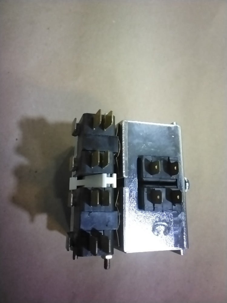 MSD A275KXX91/120VAC MOTOR REVERSING CONTACTOR 3PST-NO 120VAC COIL