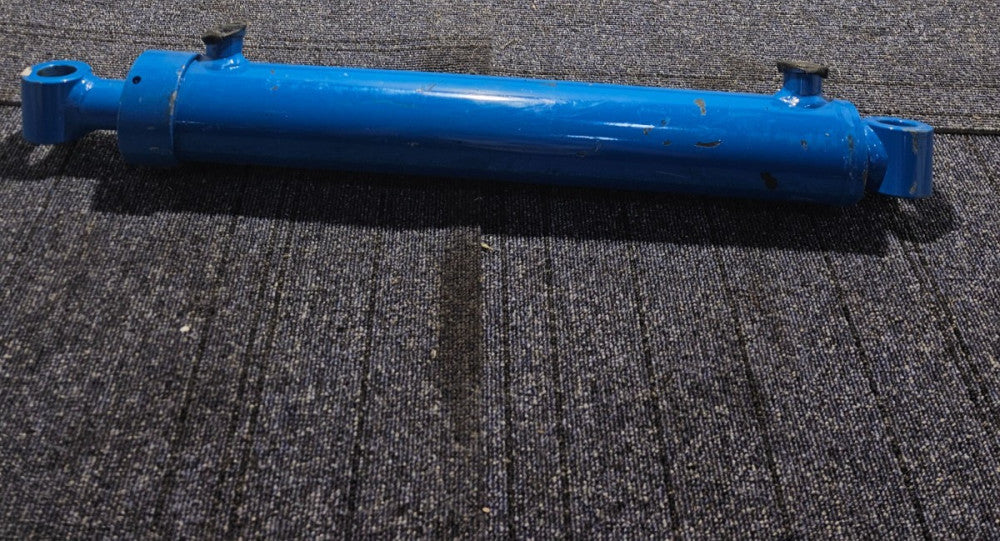 Hydraulic Welded Cylinder 2.82" OD x 23" Retracted x 1.40" Rod Steel