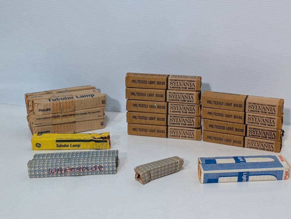 Lot of 24: vintage industrial tubular lamps/ bulbs, Sylvania, GE, Philips, more